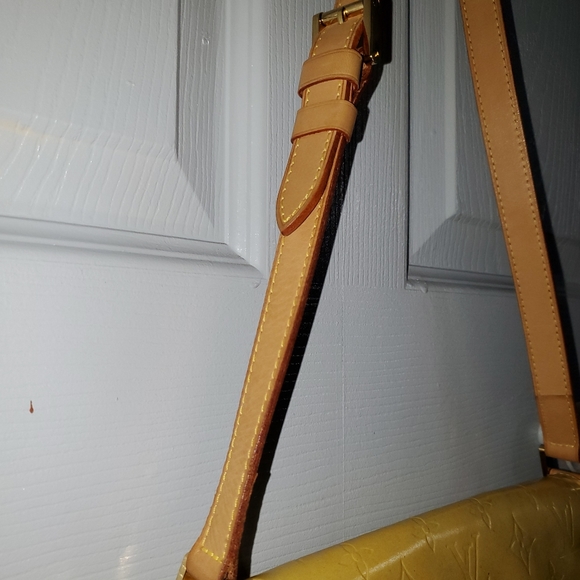 LOUIS VUITTON Authentic VINTAGE Made in Spain Virnes Hobo/ Shoulder Bag - Picture 13 of 16